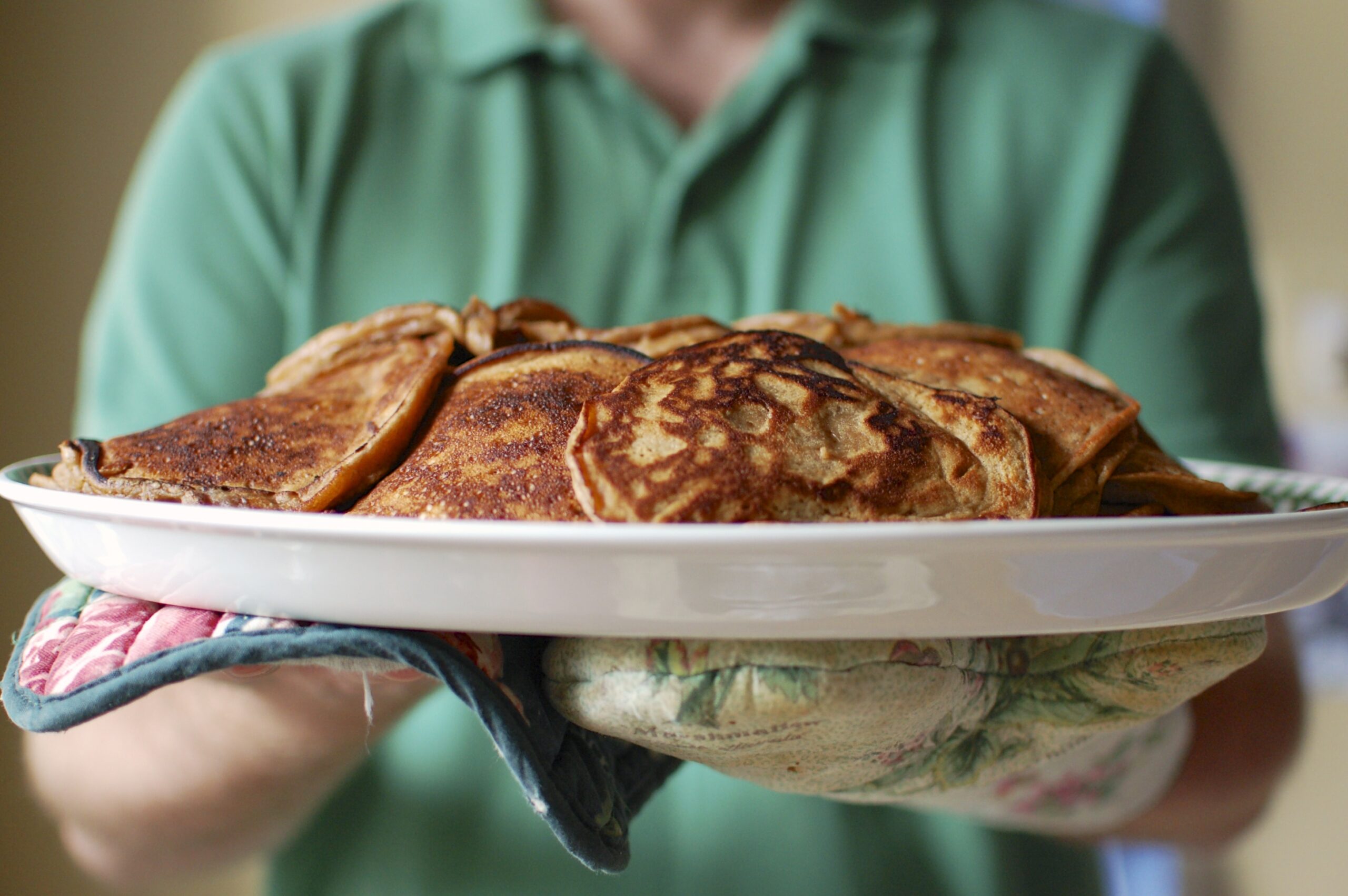 My Favorite Fluffy Apple Butter Spiced Pancakes