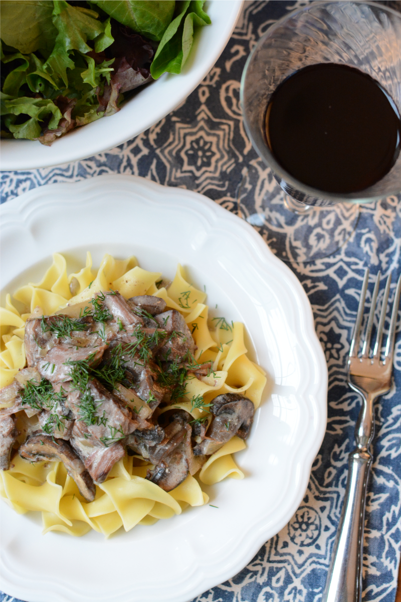 8 Ingredient Simple Slow Cooker Beef Stroganoff